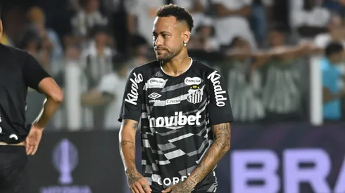 Neymar terá no máximo 14 jogos até a convocação final para a Copa do Mundo