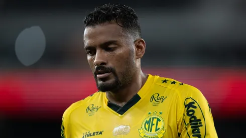 Reinaldo jogador do Mirassol durante partida contra o Botafogo. Foto: Jorge Rodrigues/AGIF