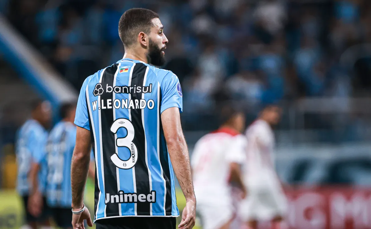Grêmio Rejeita Oferta do Vitória por Wagner Leonardo e Confirma Estabilidade do Jogador