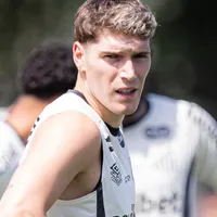 Cuca quer recuperar Rollheiser no Santos