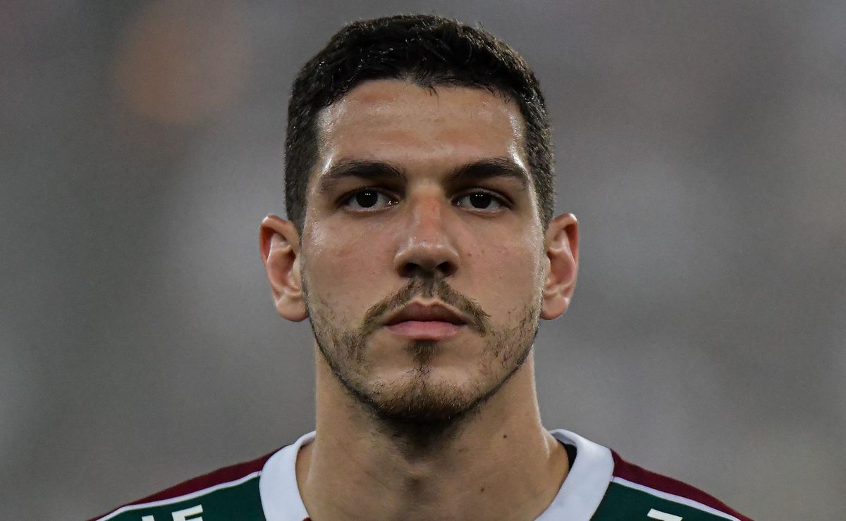 Palmeiras pode desistir de Nino e já procura alternativas para o setor, revela jornalista