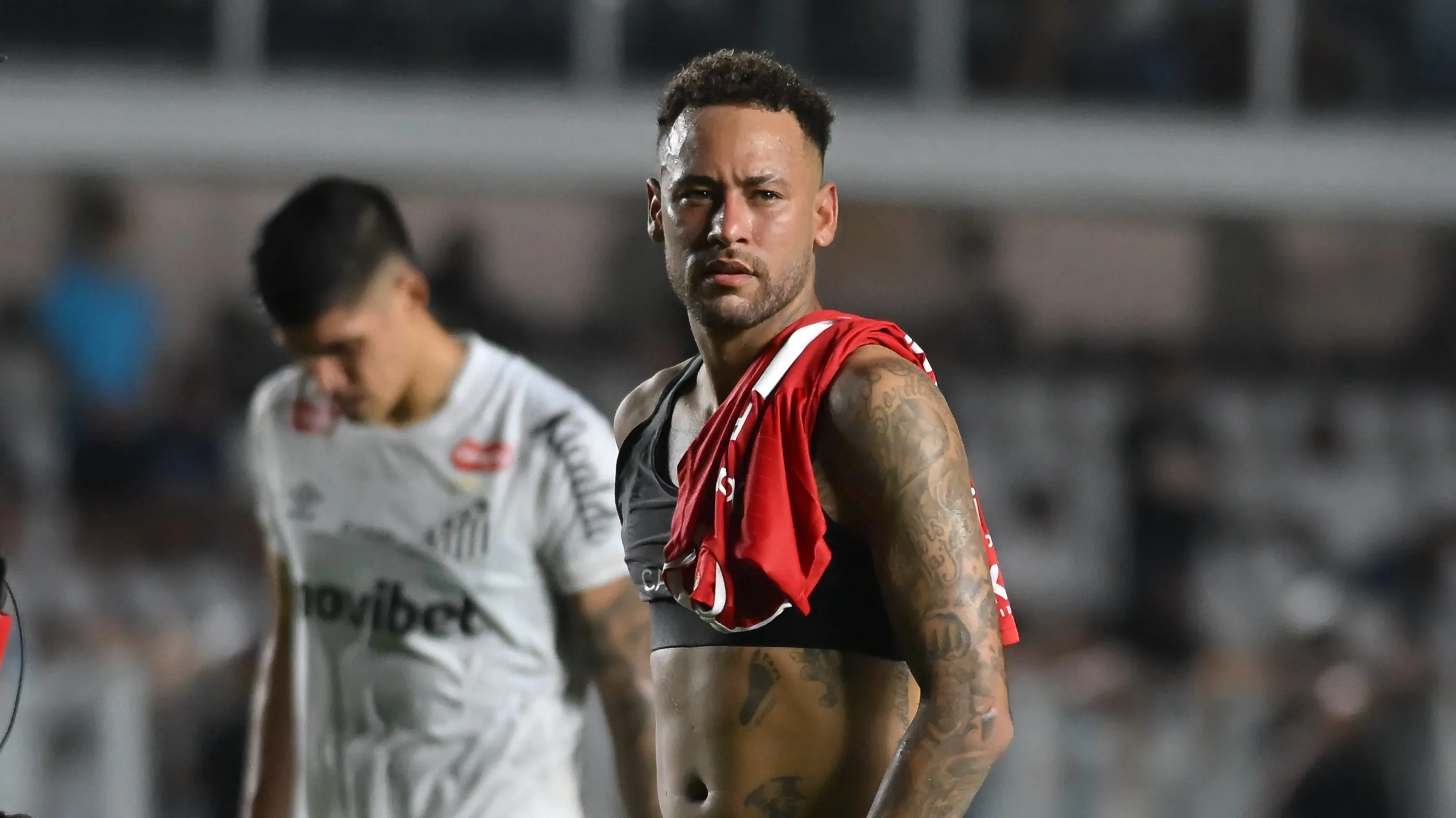 Neymar vem sendo criticado até em jornais da Espanha - Foto: Jota Erre/AGIF.