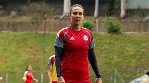 Gurias Coloradas se preparam para clássico - Foto: Lara Vantzen / Sport Club Internacional