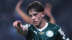 Agustín Giay se tornou titular da LD no Palmeiras e foi convocado por Scaloni para a Data FIFA