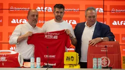 Abel Braga (E) vem sendo fundamental no atual momento colorado. Filipe Maciel / Internacional