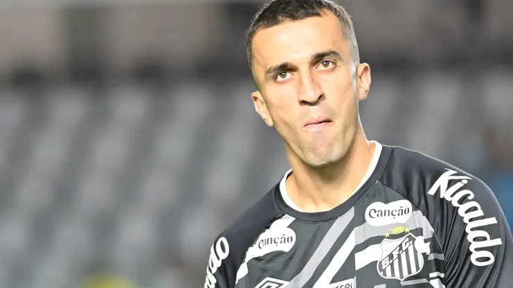 Volante fica no Peixão - Foto: Jota Erre/AGIF