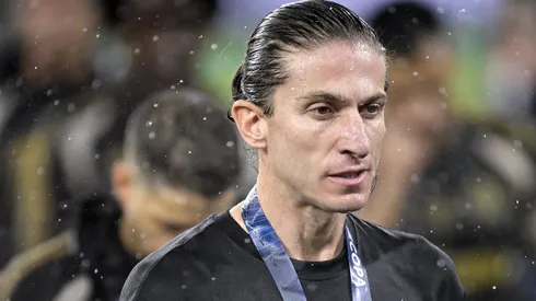 Filipe Luís após derrota contra o Lanús, na Recopa.