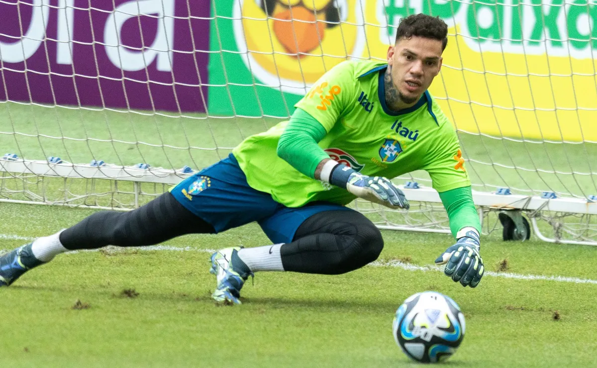 Mike Maignan supera números de Ederson antes de Brasil x França