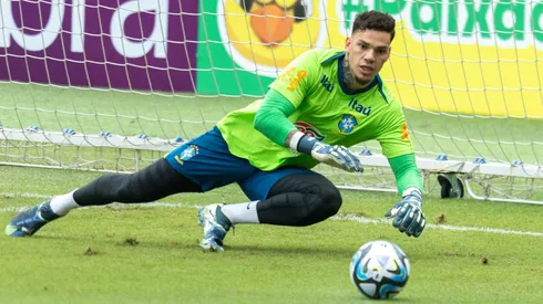 Ederson busca mais jogos com a Seleção Brasileira