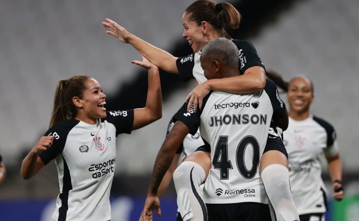 Palmeiras lidera e Corinthians goleia: veja os resultados da 4ª rodada do Brasileirão Feminino