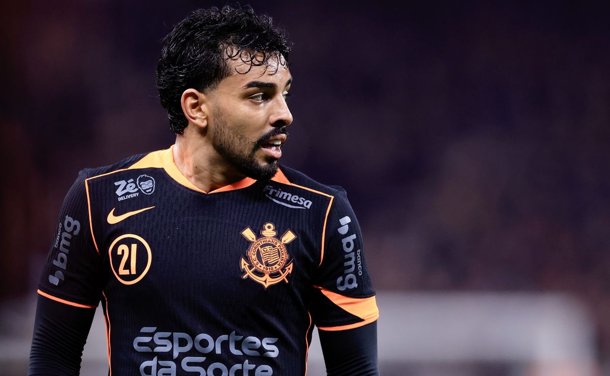 Flamengo decide fazer sondagem por Matheus Bidu, mas Corinthians não topa negociar o lateral