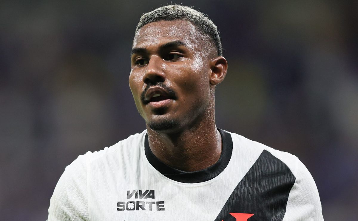 Cuiabano vira pedido na torcida do Flamengo após indefinição sobre Alex Sandro e sondagem em Matheus Bidu
