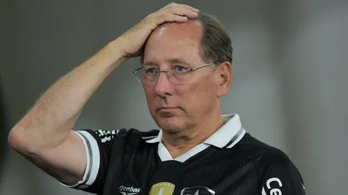 John Textor CEO do Botafogo durante partida contra o Corinthians no estadio Engenhao pelo campeonato Brasileiro A 2025.