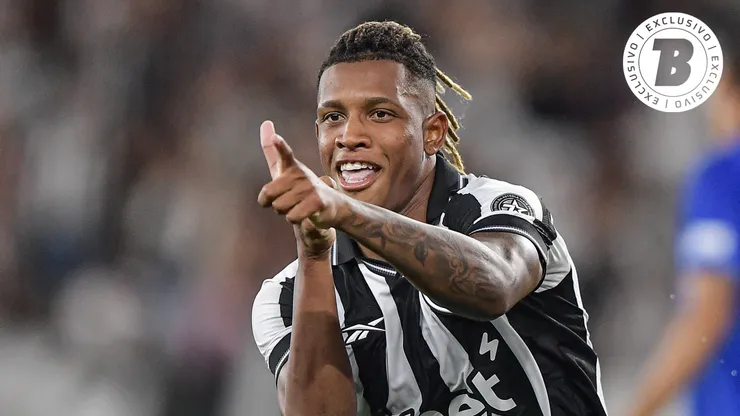 Danilo jogador do Botafogo comemora seu gol durante partida contra o Cruzeiro no estádio Engenhão pelo campeonato Brasileiro A 2026.