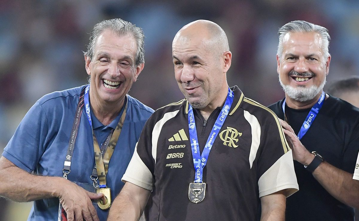 Flamengo acerta com novo patrocinador na gestão BAP e chega a R$ 450 milhões anuais na camisa