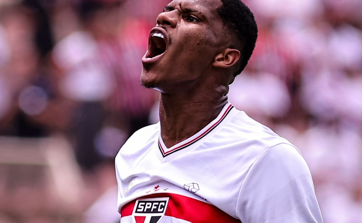 São Paulo negocia renovação com Isac até 2030 após sondagens de clubes europeus