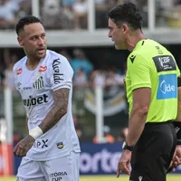 Santos é o segundo time mais indisciplinado do Brasileirão