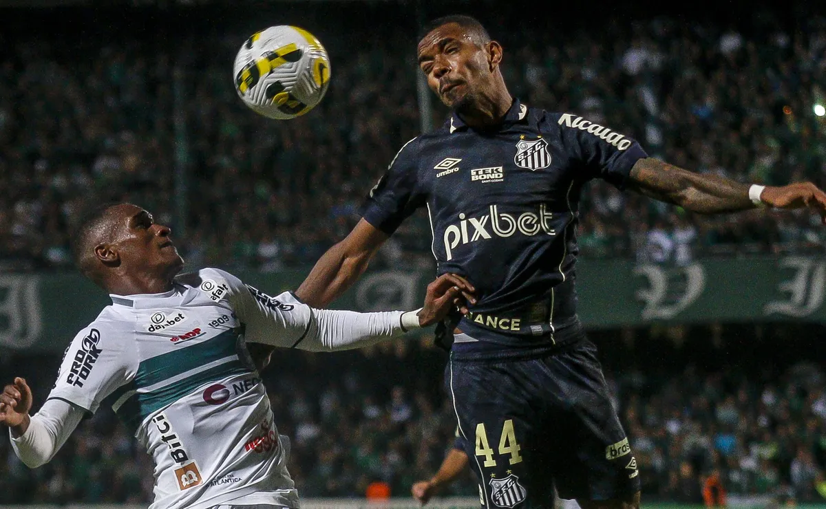 Santos enfrenta o Coritiba pela Copa do Brasil