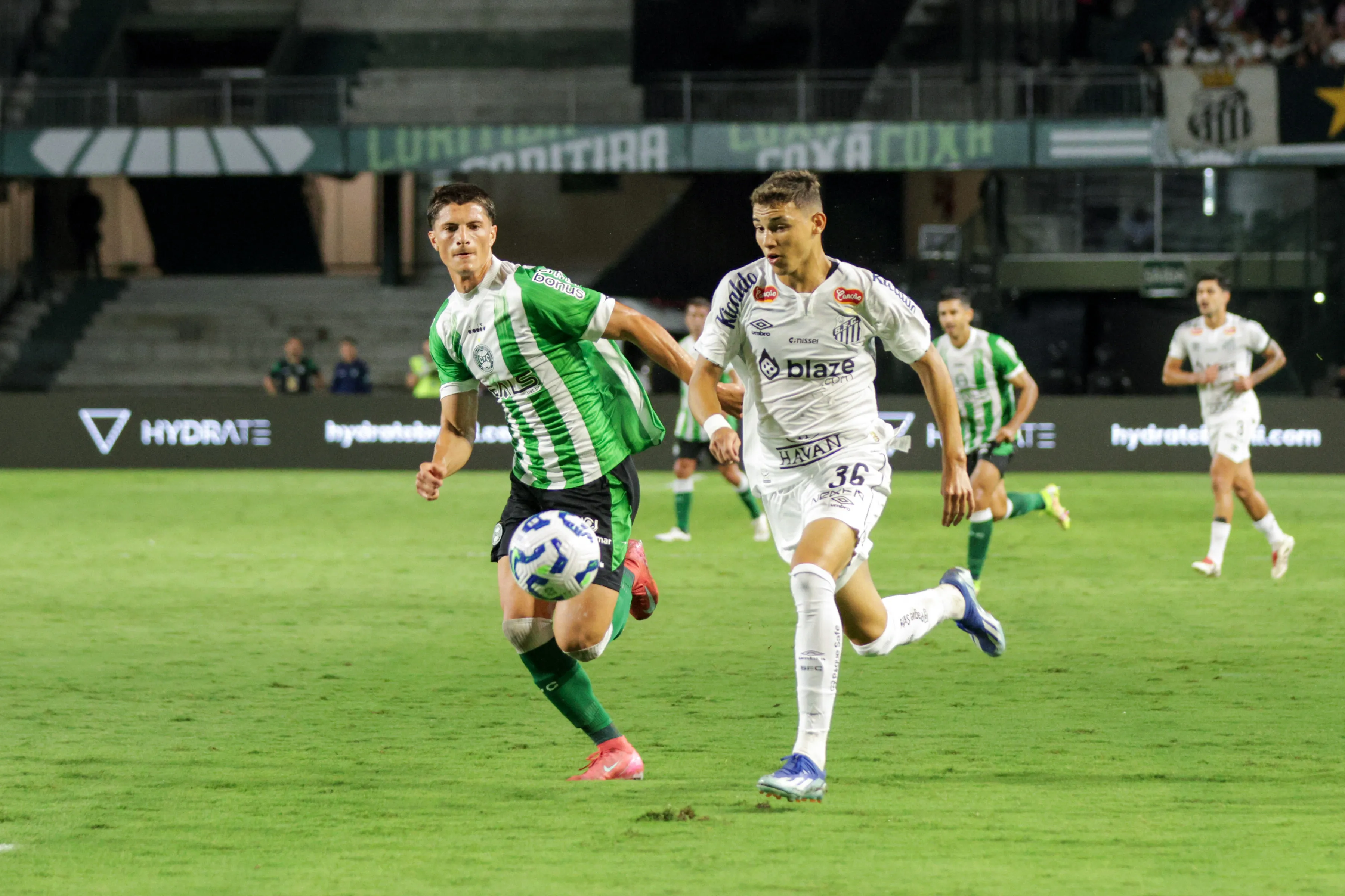 Último duelo entre as equipes aconteceu em 2025, em partida amistosa. Foto: Robson Mafra/AGIF