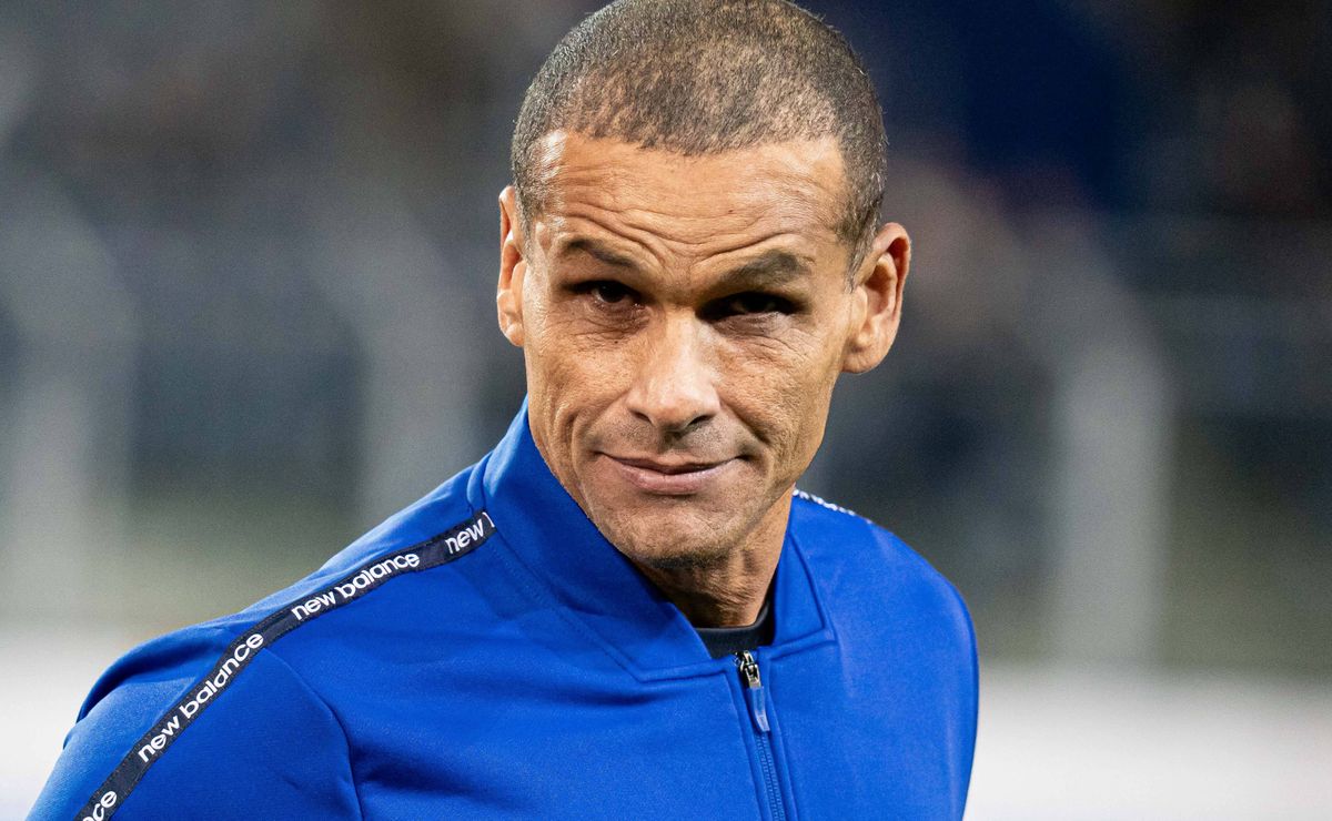 Rivaldo projeta Copa do Mundo e elogia Ancelotti na Seleção Brasileira: “Fazendo um bom trabalho”