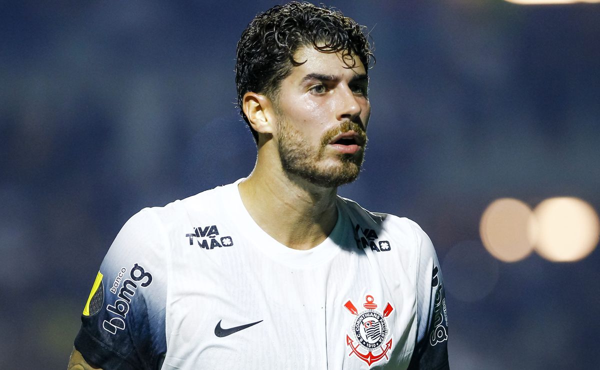 Pedro Raul prepara saída no Corinthians por empréstimo após negociações avançadas para jogar no Vitória