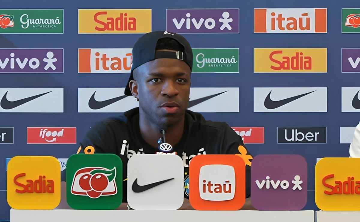 Vinícius Júnior descarta favoritismo da seleção brasileira e exalta Neymar: “Um dos meus ídolos”