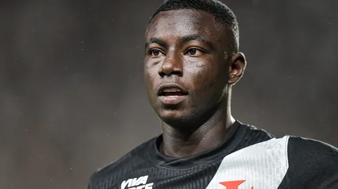 Atacante teve altos e baixos - Foto: Thiago Ribeiro/AGIF.