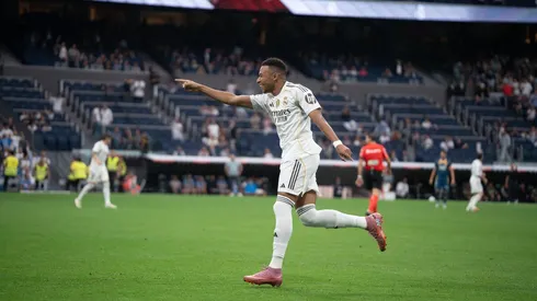 3CNGC60 Kylian Mbappe celebrating after scoring during the LaLiga match against Espanyol at Santiago Bernabeu, Madrid, 20/09/2025 Contributor:Jesús Hernández Bernal