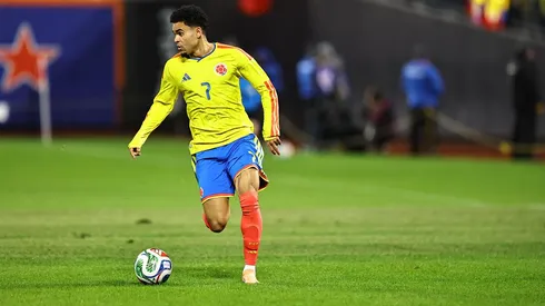 O atacante da Colômbia Luis Díaz #7 em ação durante o amistoso internacional de futebol contra a Austrália no Citi Field em Corona, Nova York, nesta terça-feira, 18 de novembro de 2025. (Foto Gordon Donovan)