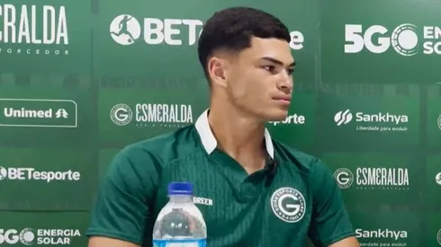 Anthony jogador do Goiás