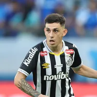 Santos mira renovação do contrato de Gonzalo Escobar