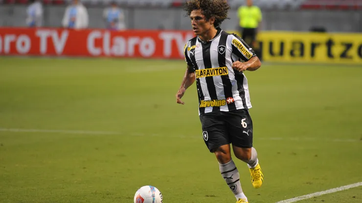 Ex-Botafogo, Márcio Azevedo se despediu do futebol - Foto: Bruno Turano/AGIF
