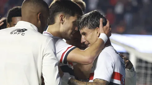 Bobadilla e Ferreira são dois dos sete jogadores do SPFC que podem ser negociados na janela do meio do ano