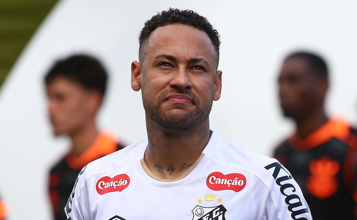 Walter Casagrande critica possível convocação de Neymar por Carlo Ancelotti para a Copa do Mundo