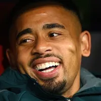 Gabriel Jesus exalta Palmeiras ao voltar para treinar