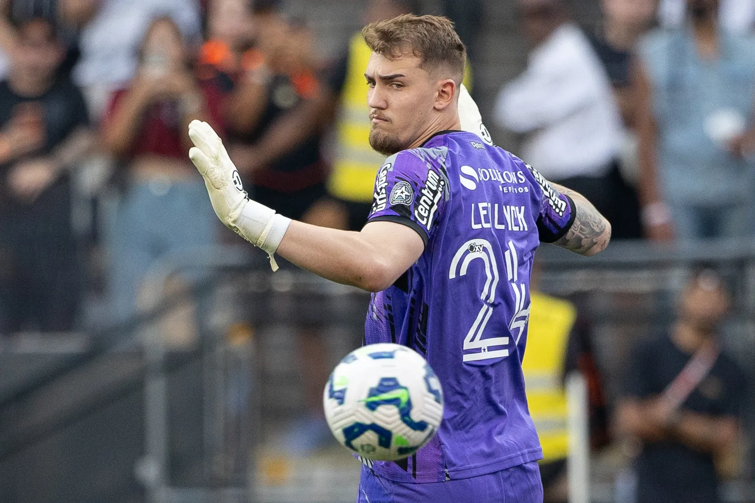 Léo Linck perde espaço no Botafogo. Foto: Joisel Amaral/AGIF