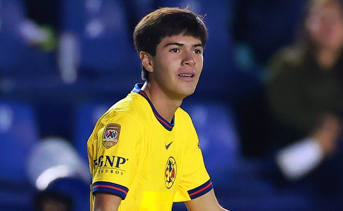 Colocado como grande aposta do Flamengo na base, Diego Reyes é convocado pela Seleção Mexicana