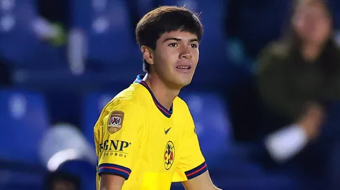 Diego Reyes foi emprestado pelo América do México ao Flamengo.