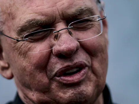 Osmar Stabile confirma que Arthur Cabral foi oferecido ao Corinthians