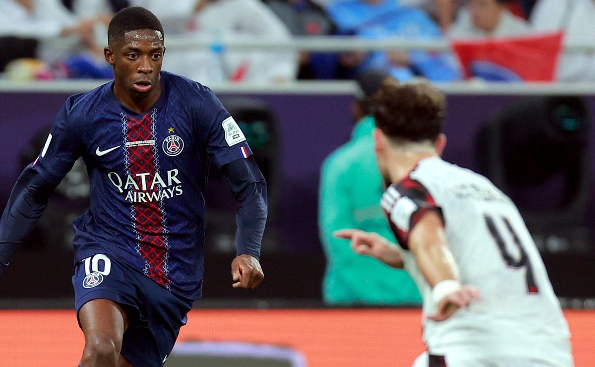 Léo Pereira reencontra Dembélé e astros do PSG quase três meses após duelo do Flamengo no Mundial