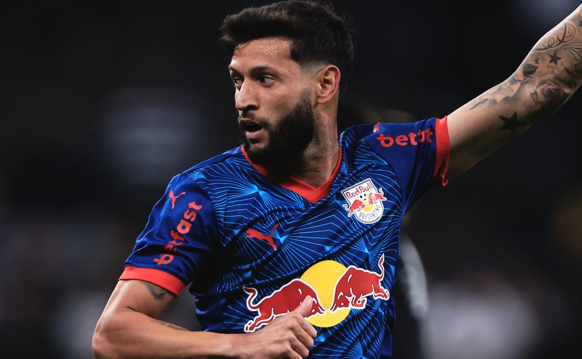 Contratação de Juninho Capixaba pelo Cruzeiro não tem negociações em andamento nos bastidores