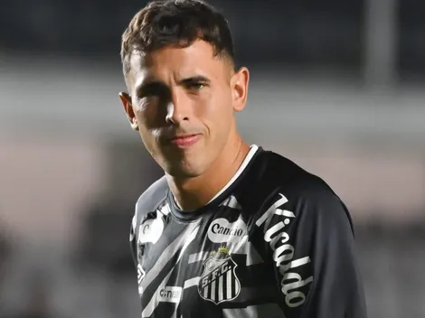 Christian Oliva assume protagonismo no meio de campo do Santos