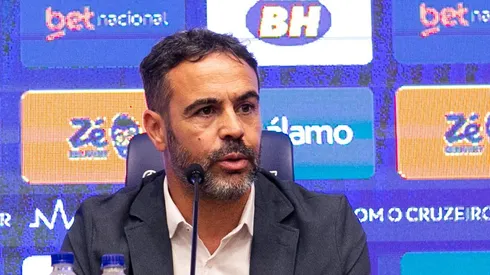 - Arthur Jorge durante sua apresentacao oficial como Tecnico do Cruzeiro em coletiva de imprensa realizada no CT Toca II.