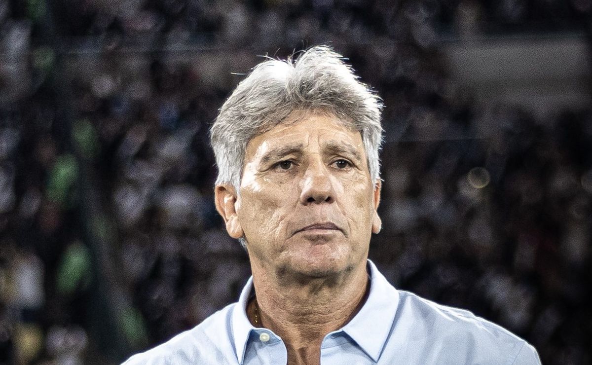 Renato Gaúcho cobra Pedrinho e faz pedido único por reforços no Vasco durante a Copa do Mundo