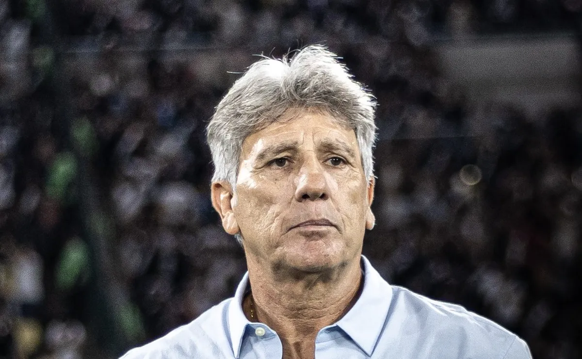 Renato Gaúcho cobra Pedrinho e faz pedido único por reforços no Vasco durante a Copa do Mundo
