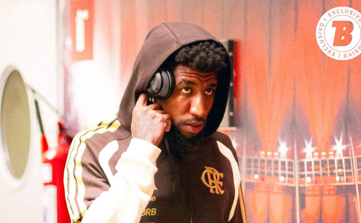 Emerson Royal consegue agradar a Leonardo Jardim e ganha créditos com o novo treinador doa Flamengo