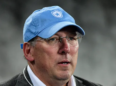 Associativo do Botafogo quer Textor fora do comando do clube