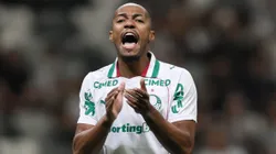 Marlon Freitas virou referência - Foto: Gilson Lobo/AGIF