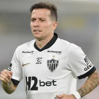 Atlético-MG garante permanência de Bernard e descarta saída do atacante
