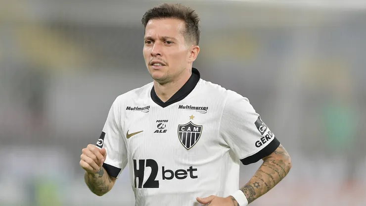 Bernard deve cumprir contrato no Atlético-MG